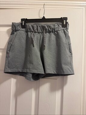 lululemon athletica Women's Gray Drawstring Athletic Shorts